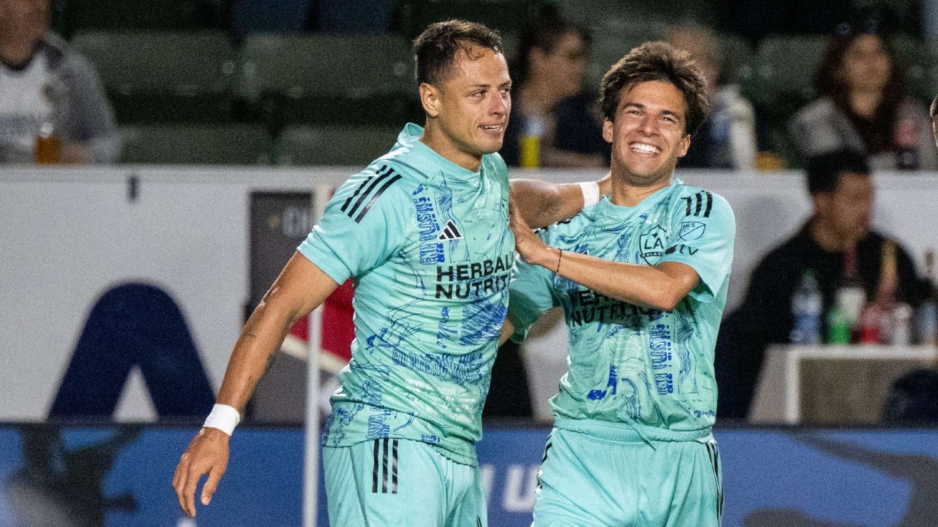 隨着曼聯新 隨着曼聯新